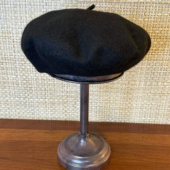 VTG 2000s Black 100% Wool Basque Beret - Picture 3 of 6